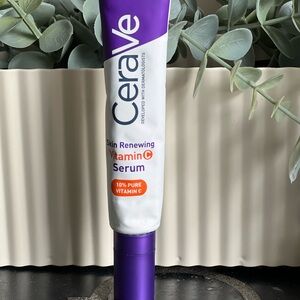CeraVe Skin Renewing Vitamin C Serum - Purple/White